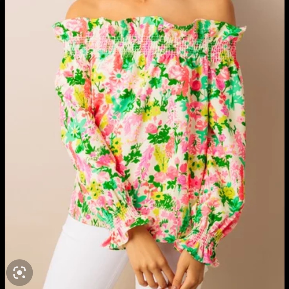 Tuckernuck Marguerite Floral Top - Size Medium